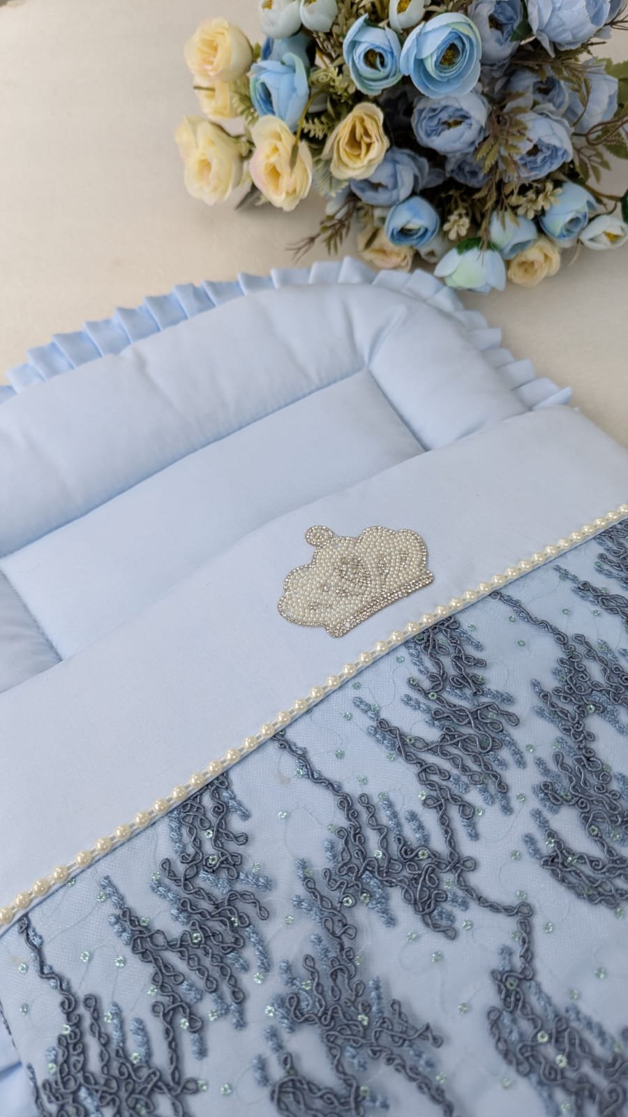 Powder Blue Crown Carry Nest